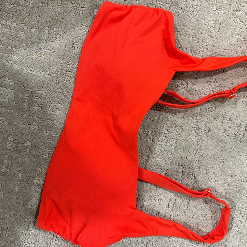 Women’s athleta  Red Swim top